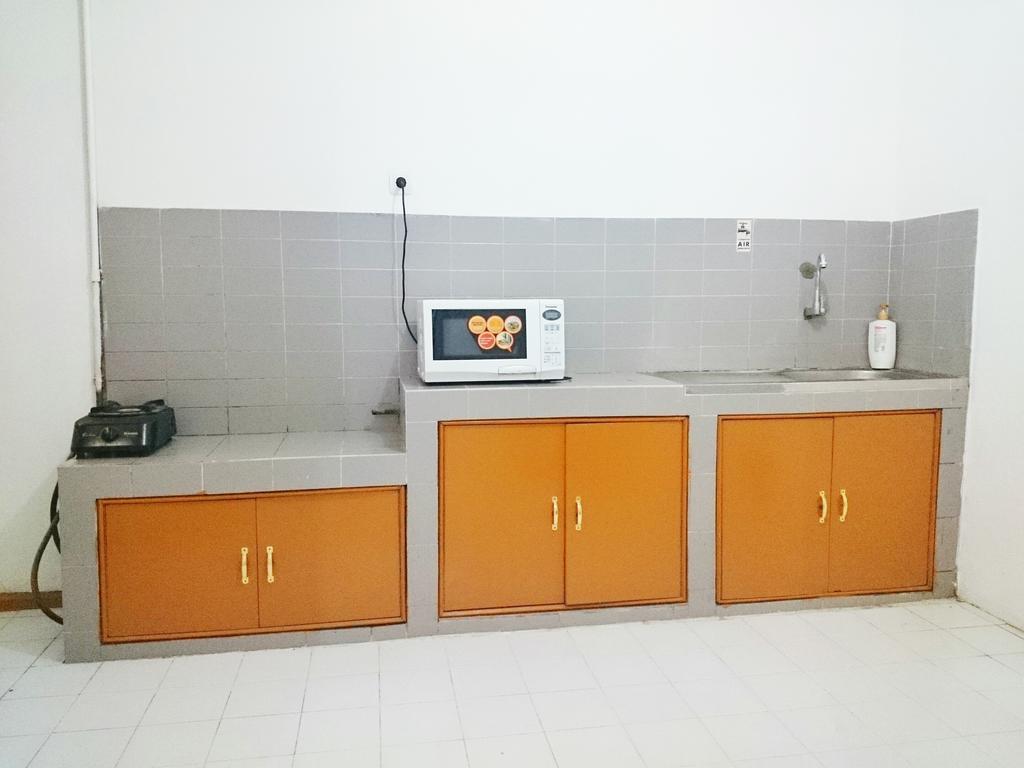 Hostel Bogor Extérieur photo