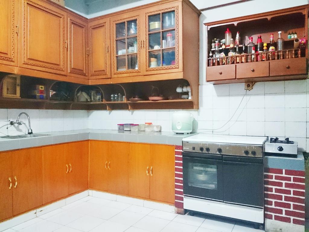 Hostel Bogor Extérieur photo